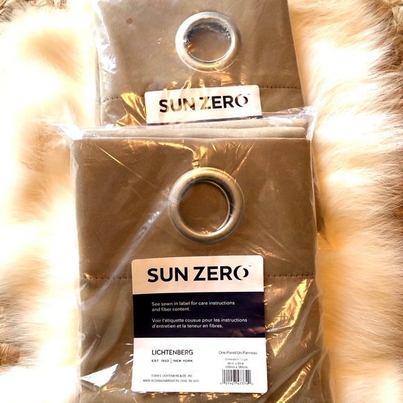 Sun Zero lichtenberg curtain panel pair - Picture 2 of 3